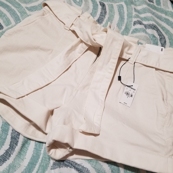 Express High Rise stretch white short - Picture 1 of 3